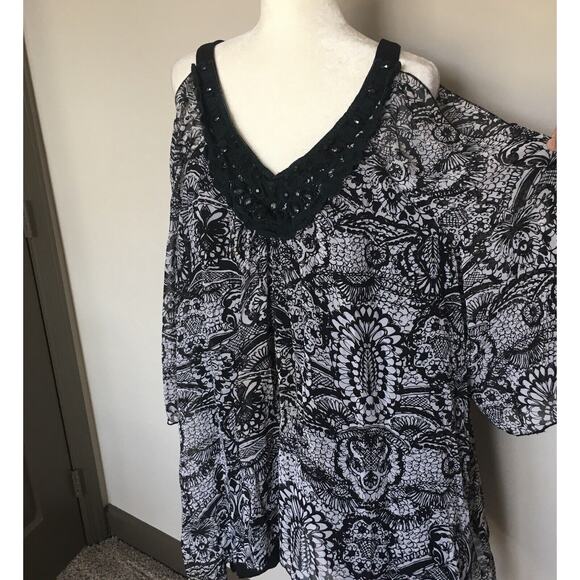 Wear Abouts Womens Plus Sz 3XL Black Beaded Blouse Top Cold Shoulder Wide Arm - Picture 7 of 12
